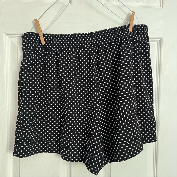 7th Avenue | Suiting Polka Dot Shorts Rolled Hem Size 18 - Picture 3 of 7
